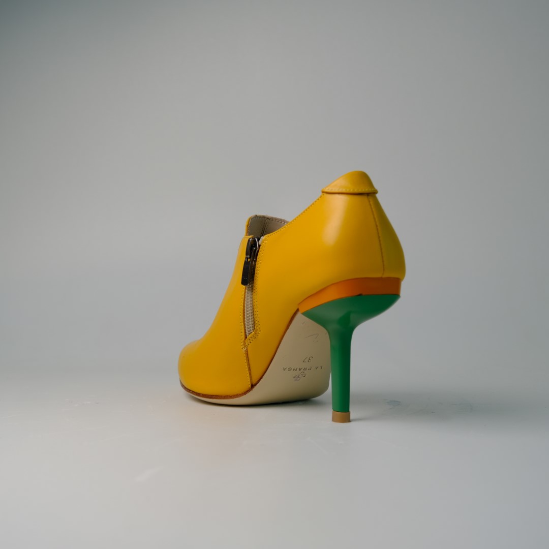 La Pranga+  Stiletto B1010