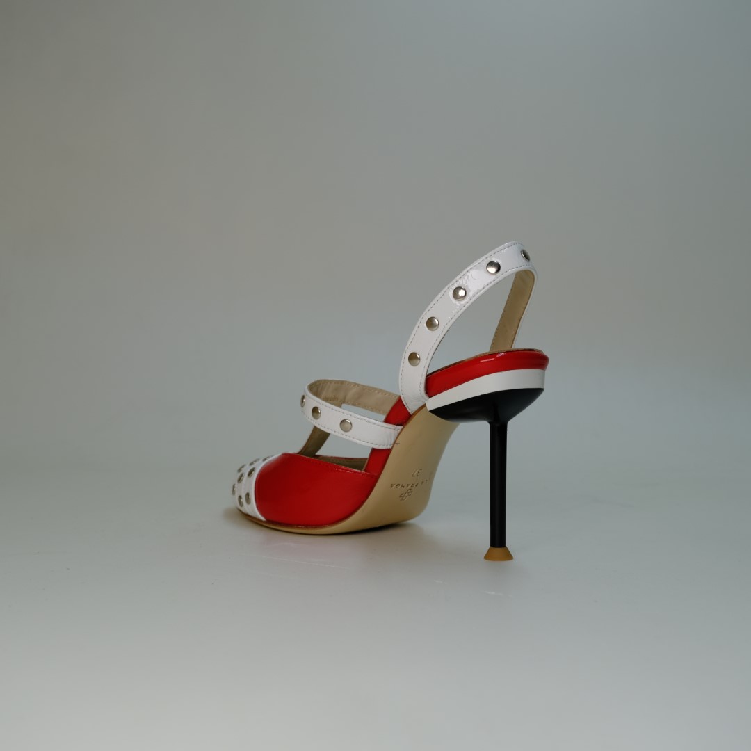La Pranga+  Stiletto B1019